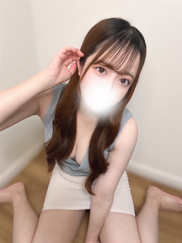 真白 れな