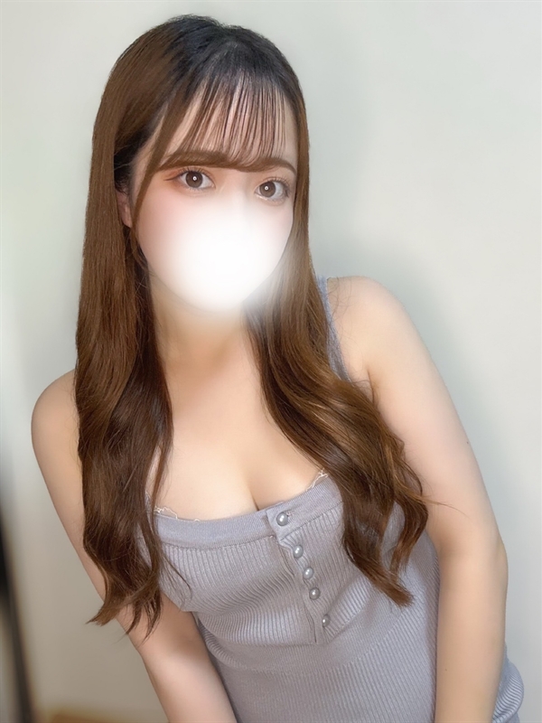 真白 れな