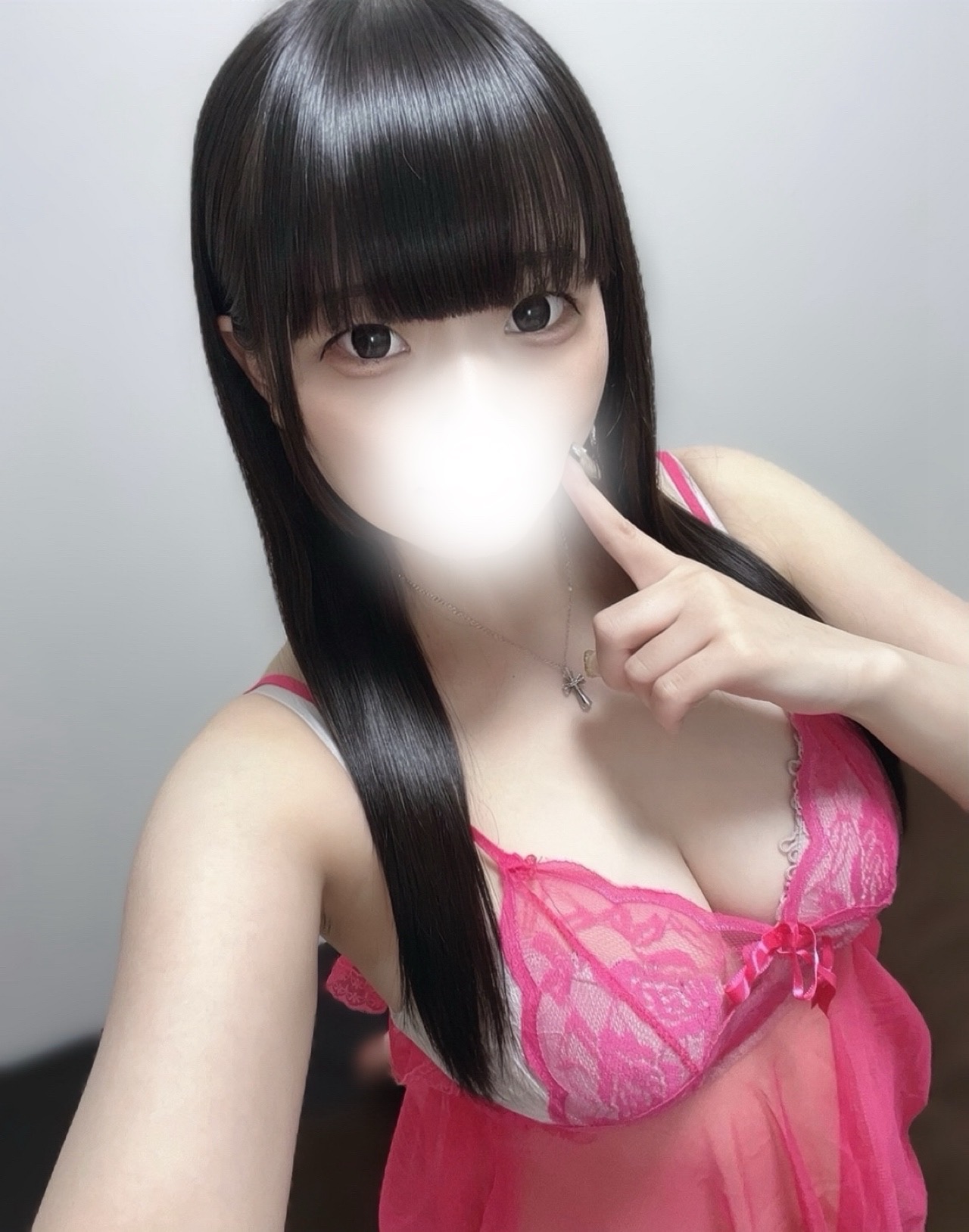 宮世 なぎ